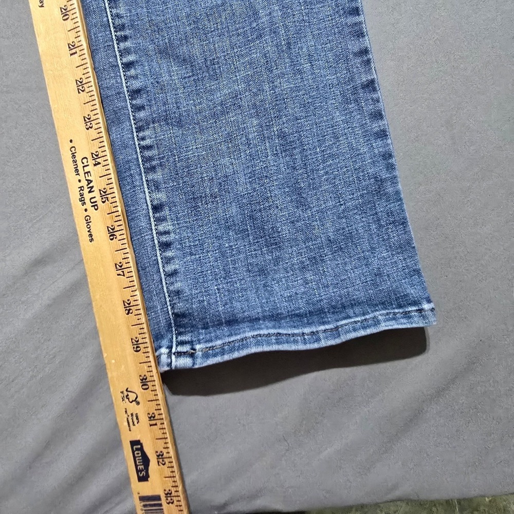 Levi's 505‎ Straight Jeans Womens 30 Blue Floral Embroidered Medium Wash Denim - Picture 4 of 11